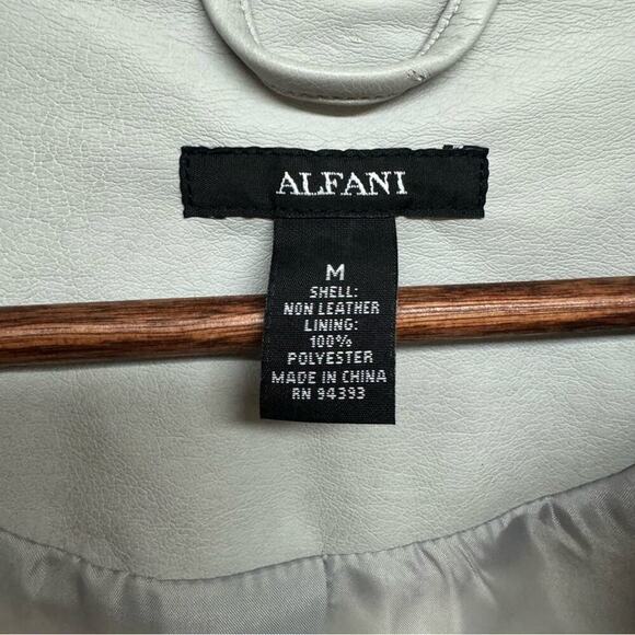 Alfani Women’s Light Gray Leather Jacket with Zipper Size M - Picture 6 of 7